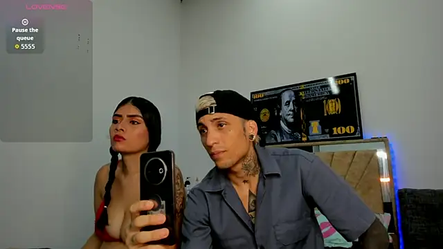 kasandrandliam online show from May 2026 05:16:02 AM