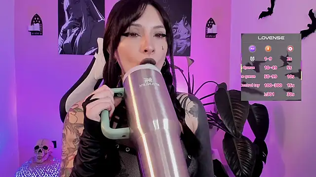 VelvetVampiree online show from September 2025 01:31:02 AM