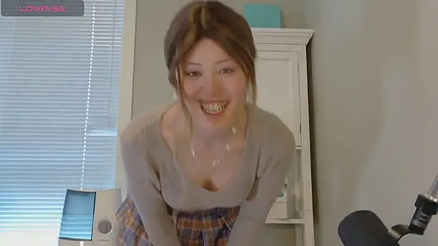 Nana with online show from January 2026 08:10:02 PM