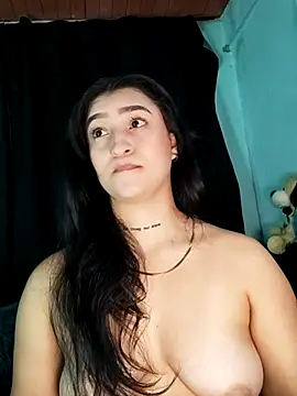 Snapshot of EVAH_LEE_ chatting on July 2026 03:24:02 AM EVAH LEE online show from July 2026 03:24:02 AM