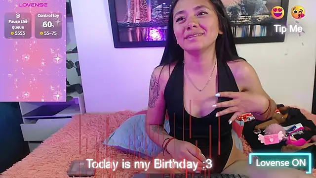 hellenngp online show from November 2025 08:19:02 PM