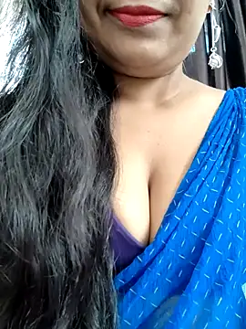 Snapshot of Sofia-ex chatting on September 2025 07:20:02 AM Sofia-ex online show from September 2025 07:20:02 AM