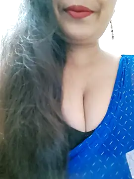 Snapshot of Sofia-ex chatting on October 2025 07:43:01 AM Sofia-ex online show from October 2025 07:43:01 AM