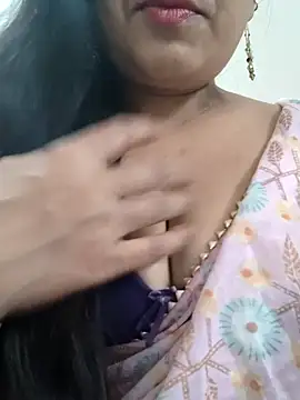 Snapshot of Sofia-ex chatting on October 2025 05:08:01 AM Sofia-ex online show from October 2025 05:08:01 AM