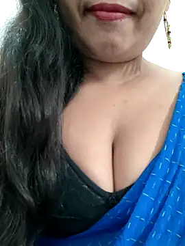 Snapshot of Sofia-ex chatting on November 2025 08:48:02 AM Sofia-ex online show from November 2025 08:48:02 AM