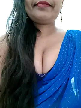 Snapshot of Sofia-ex chatting on November 2025 07:08:01 AM Sofia-ex online show from November 2025 07:08:01 AM