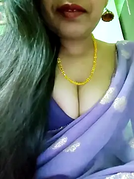 Snapshot of Sofia-ex chatting on December 2025 07:49:01 AM Sofia-ex online show from December 2025 07:49:01 AM