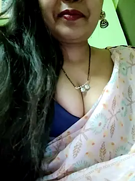 Snapshot of Sofia-ex chatting on December 2025 05:34:02 AM Sofia-ex online show from December 2025 05:34:02 AM