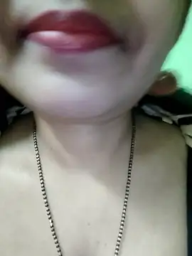 Snapshot of Sofia-ex chatting on January 2026 05:10:02 AM Sofia-ex online show from January 2026 05:10:02 AM