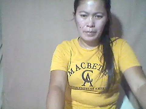 Snapshot of 66pineapple chatting on February 2026 06:45:02 AM 66pineapple online show from February 2026 06:45:02 AM