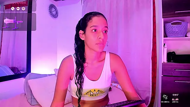 Snapshot of Amber-Sweett chatting on January 2026 12:13:01 AM Amber-Sweett online show from January 2026 12:13:01 AM