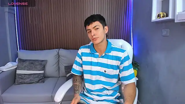 Leo santoro online show from November 2025 12:59:02 PM