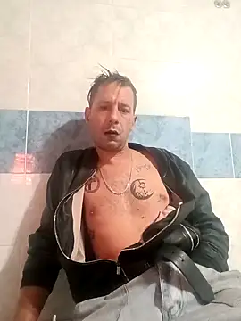 AntyKrysto online show from November 2025 09:39:01 PM