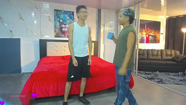 Bisexlifehot   online show from March 2026 10:59:02 PM