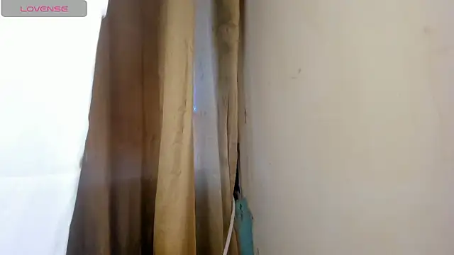 Snapshot of Vanessa_Jenner chatting on June 2026 01:21:01 PM Vanessa Jenner online show from June 2026 01:21:01 PM