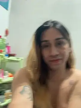 Snapshot of pretty_TRANSjona chatting on August 2026 08:47:01 PM pretty TRANSjona online show from August 2026 08:47:01 PM