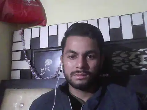 ursdreamperson online show from November 2025 03:16:02 AM