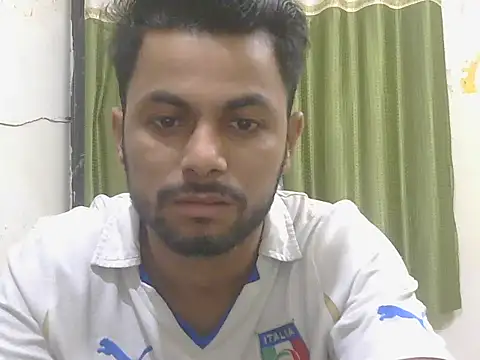 Snapshot of ursdreamperson chatting on June 2026 01:56:01 PM ursdreamperson online show from June 2026 01:56:01 PM