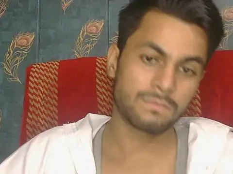 Snapshot of ursdreamperson chatting on July 2026 01:37:01 PM ursdreamperson online show from July 2026 01:37:01 PM