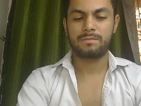 Snapshot of ursdreamperson chatting on July 2026 01:19:02 AM ursdreamperson online show from July 2026 01:19:02 AM