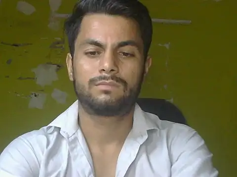Snapshot of ursdreamperson chatting on July 2026 02:23:02 PM ursdreamperson online show from July 2026 02:23:02 PM