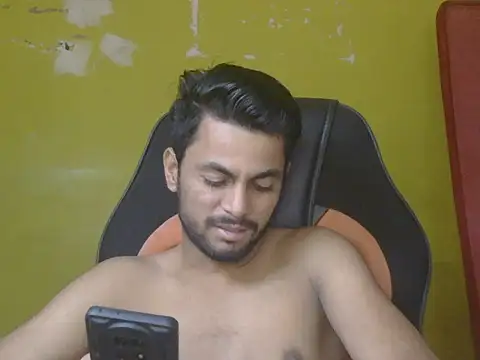 Snapshot of ursdreamperson chatting on July 2026 02:29:01 AM ursdreamperson online show from July 2026 02:29:01 AM