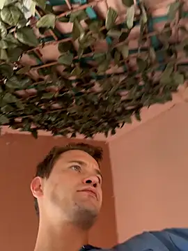 Italy sex boy online show from October 2025 12:16:02 PM