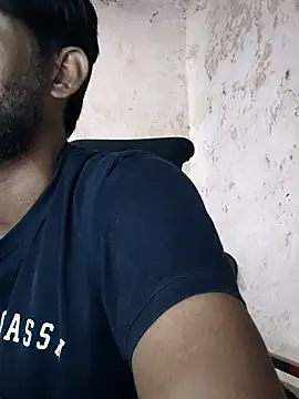 krishjaat43 online show from October 2025 04:31:02 AM