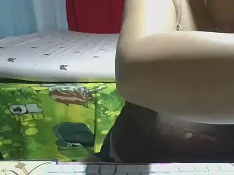 SeksiEstella online show from November 2025 09:15:01 PM