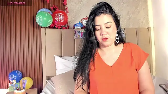  Cris Spicy  online show from September 2025 07:47:01 PM