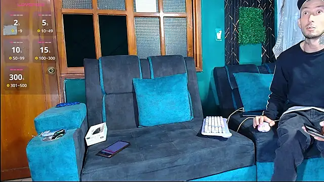 tom-y-alexa online show from March 2026 12:39:02 AM