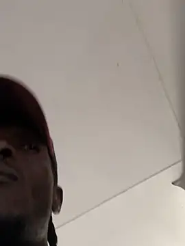 cuminsidebby online show from March 2026 11:39:02 AM