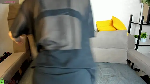 Lori Blossom online show from February 2026 06:18:02 AM