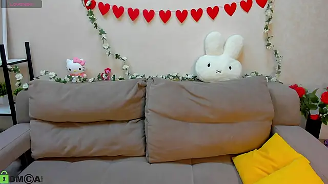 Lori Blossom online show from February 2026 09:19:02 AM