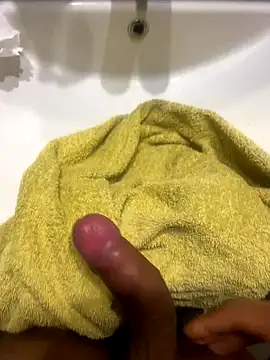 Snapshot of youyou933 chatting on October 2025 11:38:01 PM youyou933 online show from October 2025 11:38:01 PM