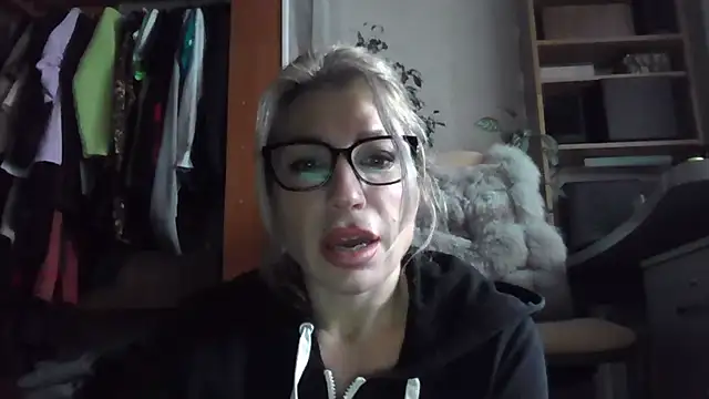 fox red lady7 online show from November 2025 10:21:01 AM