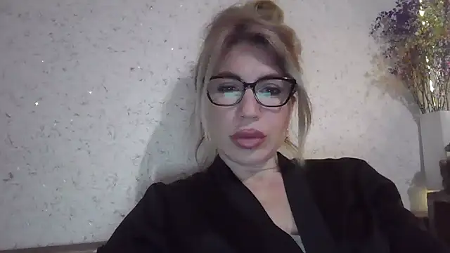 fox red lady7 online show from March 2026 04:47:01 PM