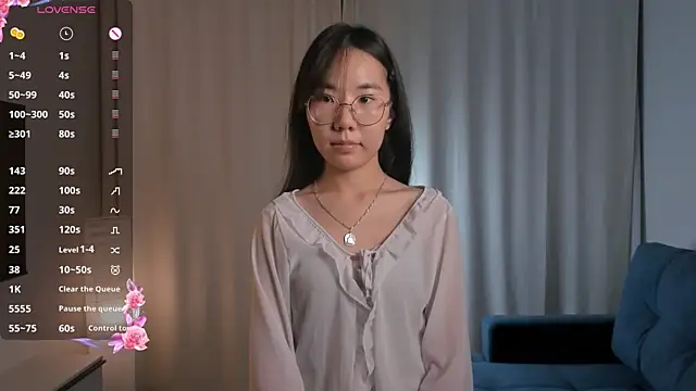 UdelaDodson online show from September 2025 03:05:01 PM