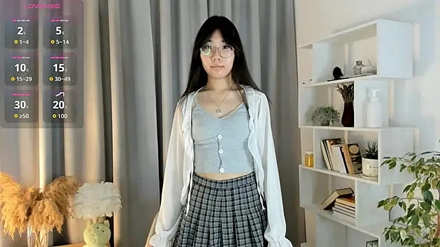 UdelaDodson online show from October 2025 01:17:02 AM