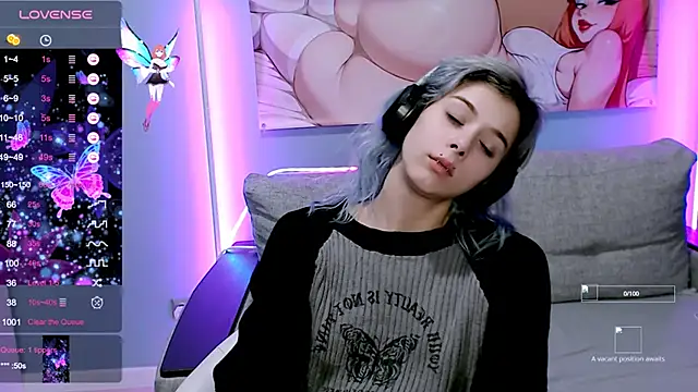 SophieAsh online show from October 2025 07:25:02 PM