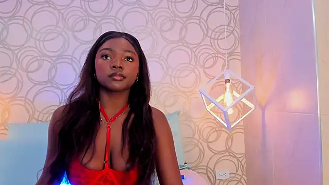 Snapshot of DahianaLopez_ chatting on February 2026 12:01:01 PM DahianaLopez online show from February 2026 12:01:01 PM