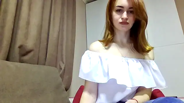 Requellia online show from October 2025 09:49:02 PM