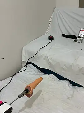 Snapshot of Ozge-SluttyScream69 chatting on February 2026 11:16:02 PM Ozge-SluttyScream69 online show from February 2026 11:16:02 PM