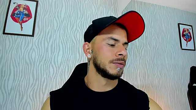 dylan jacobx online show from November 2025 01:07:02 AM