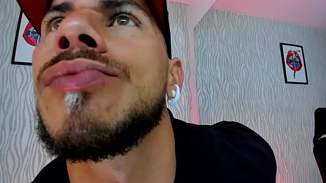 dylan jacobx online show from November 2025 03:15:01 AM