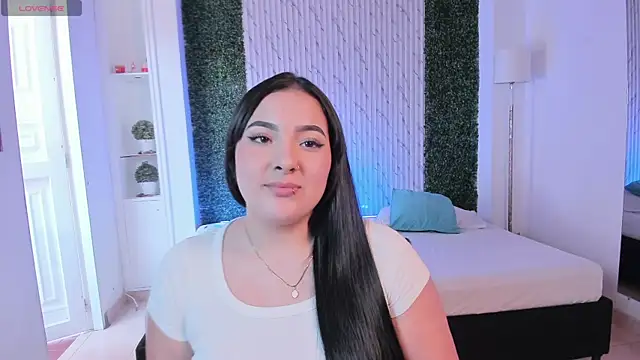 Snapshot of sofiacaramel chatting on November 2025 04:29:01 PM sofiacaramel online show from November 2025 04:29:01 PM