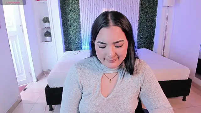 Snapshot of sofiacaramel chatting on November 2025 04:08:02 PM sofiacaramel online show from November 2025 04:08:02 PM