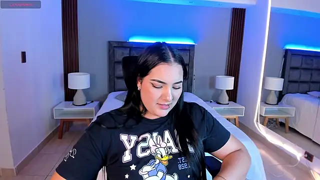 Snapshot of sofiacaramel chatting on December 2025 04:12:02 PM sofiacaramel online show from December 2025 04:12:02 PM