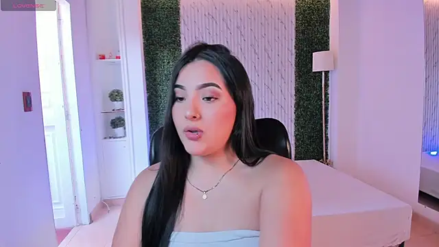 Snapshot of sofiacaramel chatting on December 2025 04:16:01 PM sofiacaramel online show from December 2025 04:16:01 PM