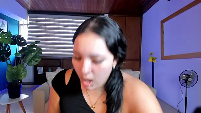 Snapshot of sofiacaramel chatting on December 2025 03:09:02 PM sofiacaramel online show from December 2025 03:09:02 PM